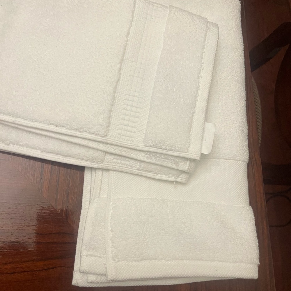 Firm Price! CK & Ralph Lauren  Elegant White Hand Towels